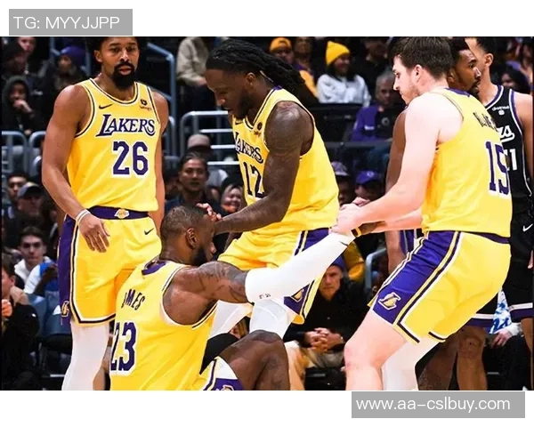 浓眉半场状态低迷未得分仅靠6篮板2助攻支撑球队表现